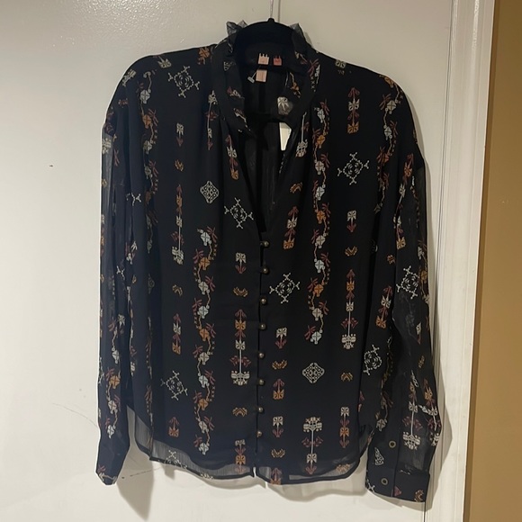 Anthropologie Tops - NWT Very Pretty Pilcro Anthropologies Womens LS Button Up Top/Blouse Sz L